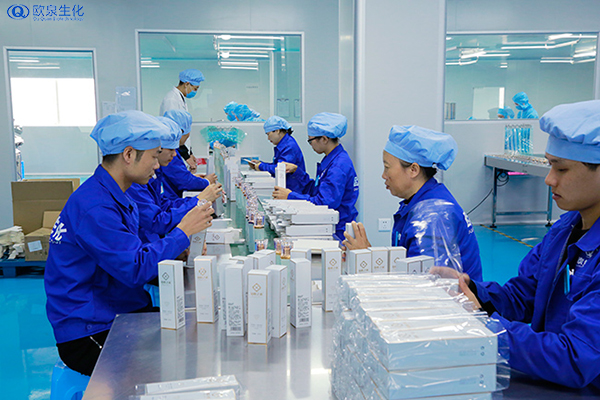 護(hù)膚品廠家:美膚水讓肌膚享受水潤(rùn)力量-歐泉生化