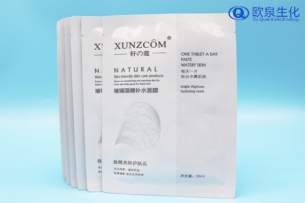 面膜里的塑料珠光紙有什么作用？
